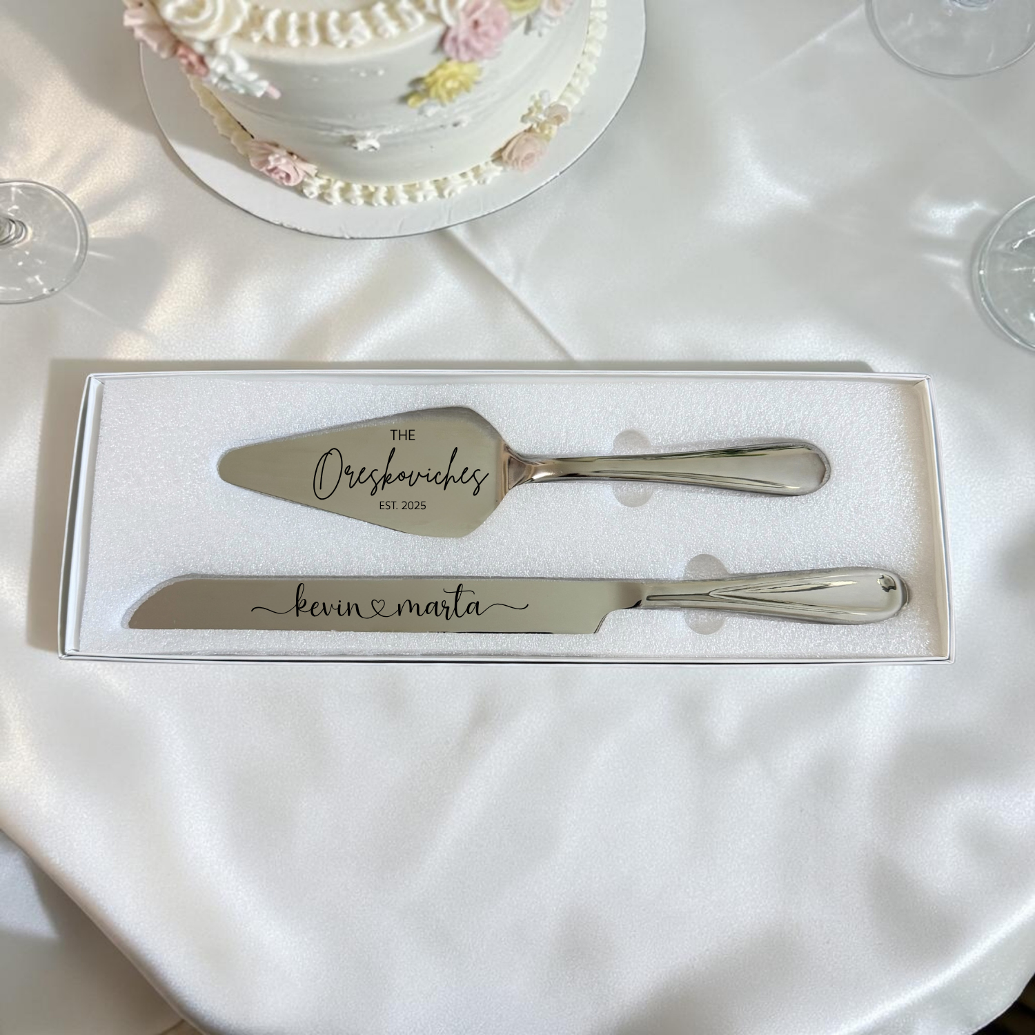 Custom Engraved Cake Cutter Set