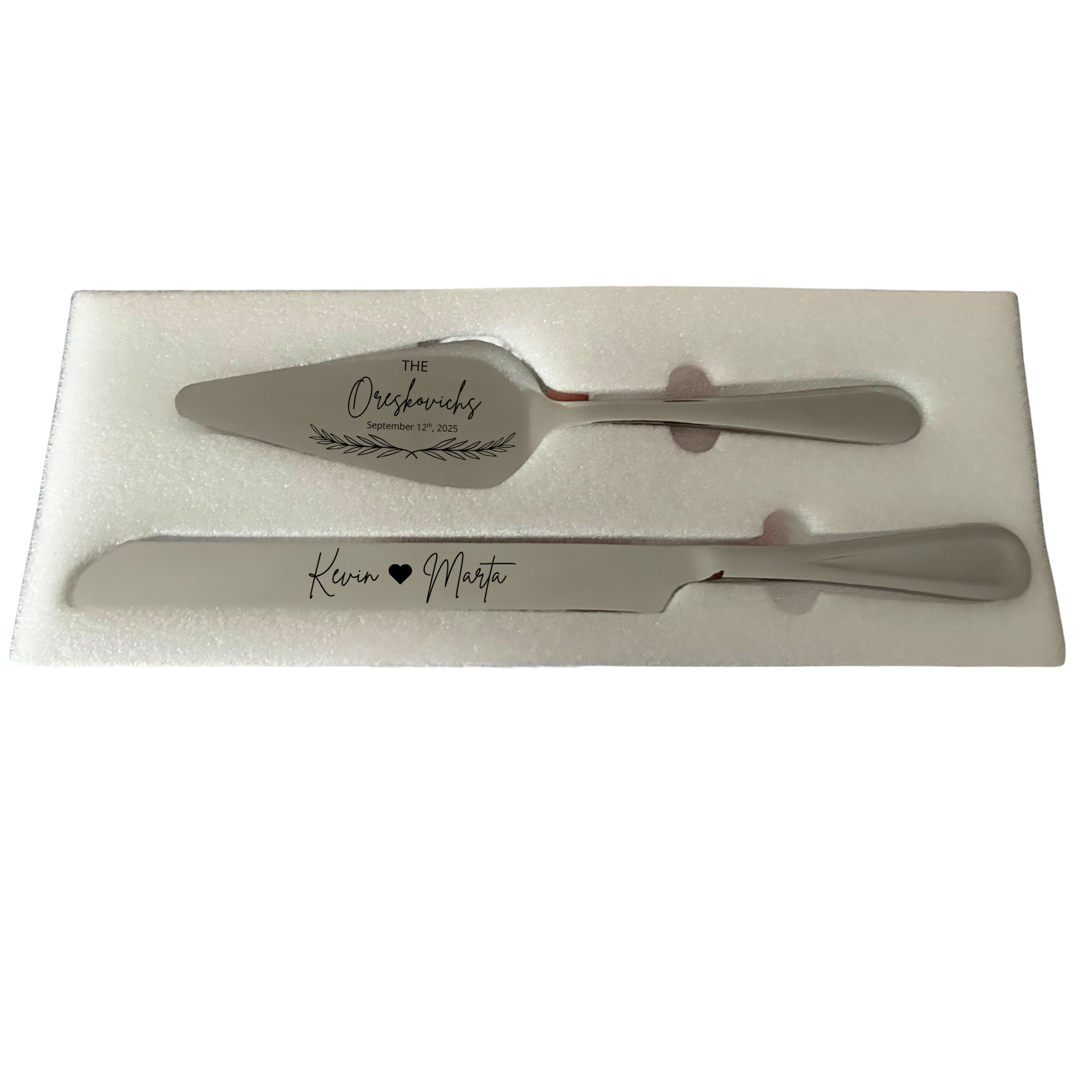 Custom Engraved Cake Cutter Set